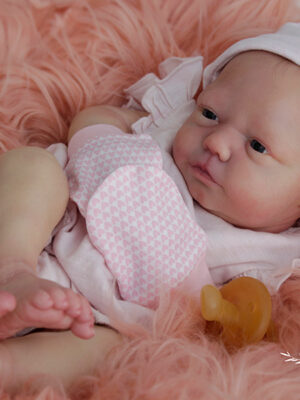 Zuri Awake (Bountiful 3d real kits)