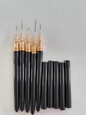 Set de 5 pinceles finos pelo largo y corto negros